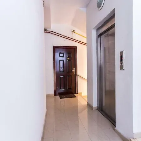 Apartament On Rustaveli Batumi Exterior photo
