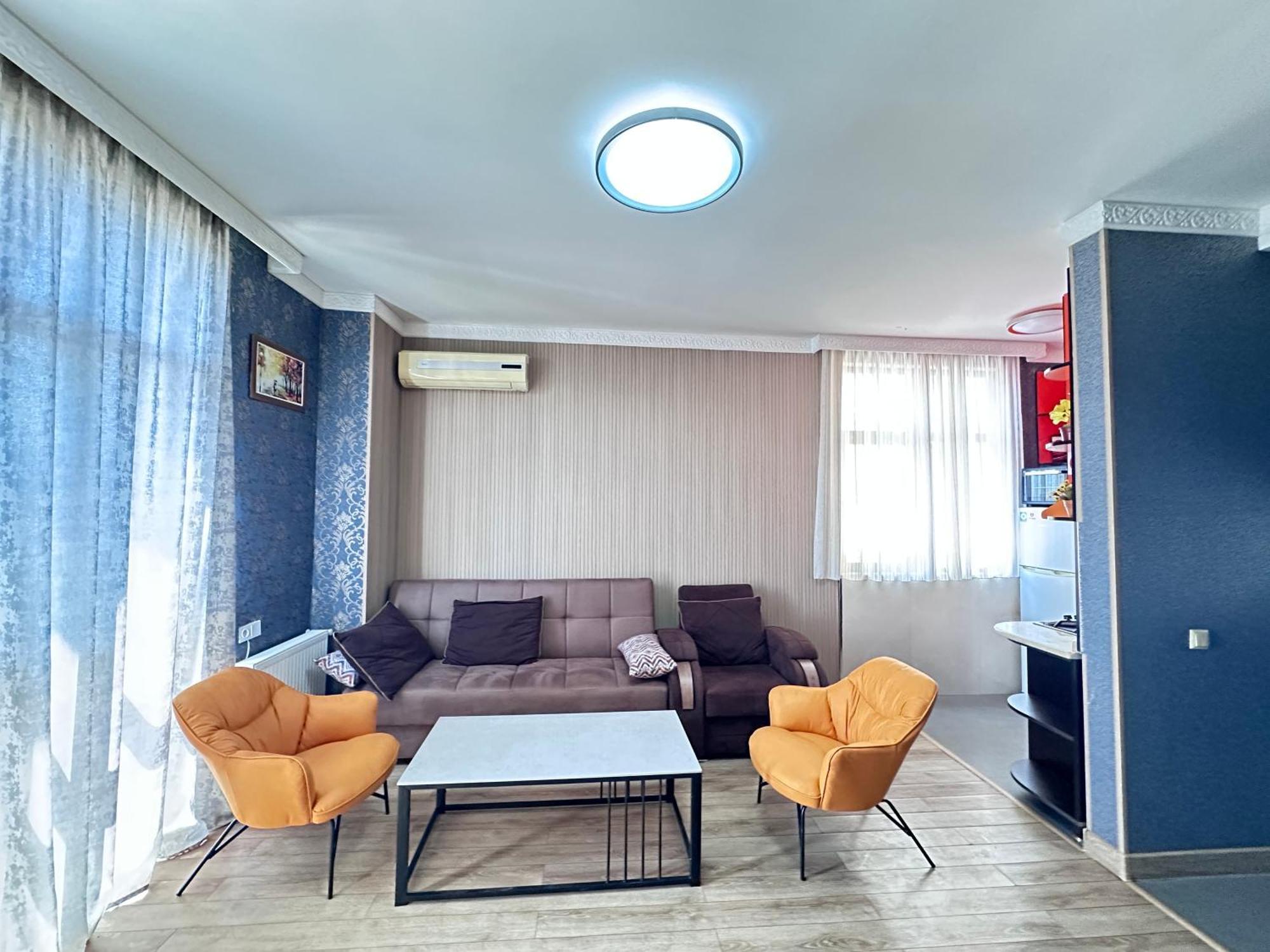 Apartment On Rustaveli *