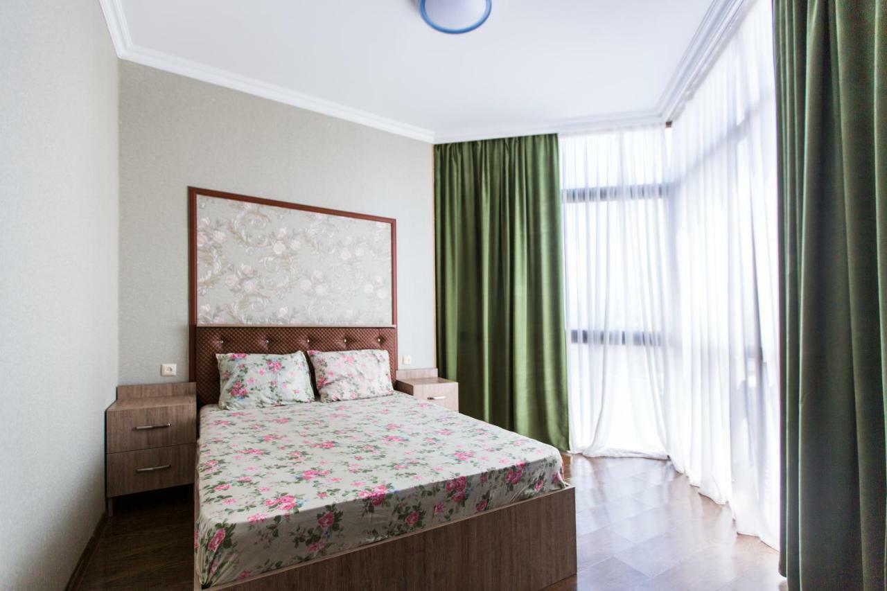 Apartment On Rustaveli